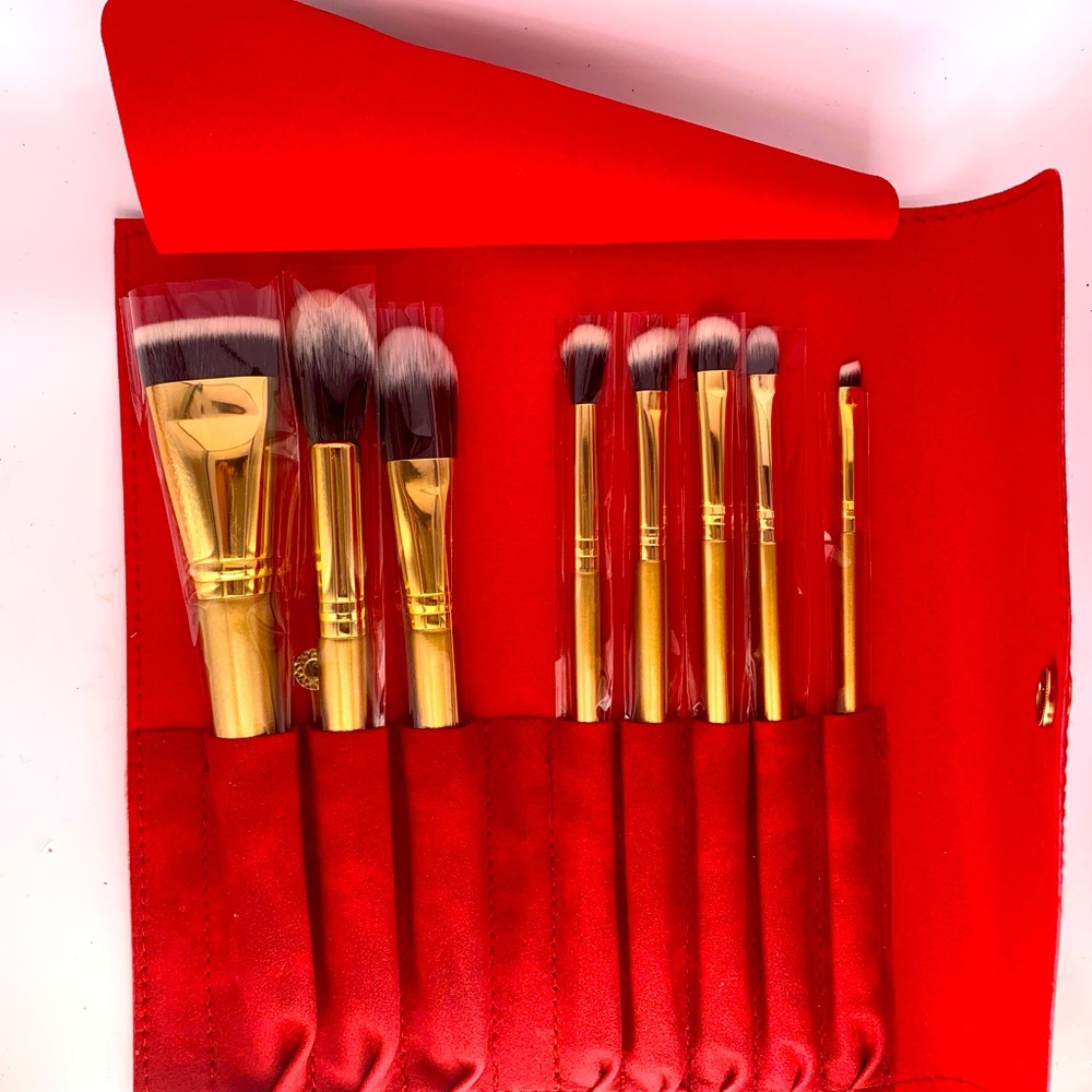 9 piece luxury makeup brush set